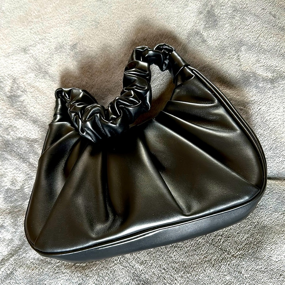 Forever 21 Shoulder Bag